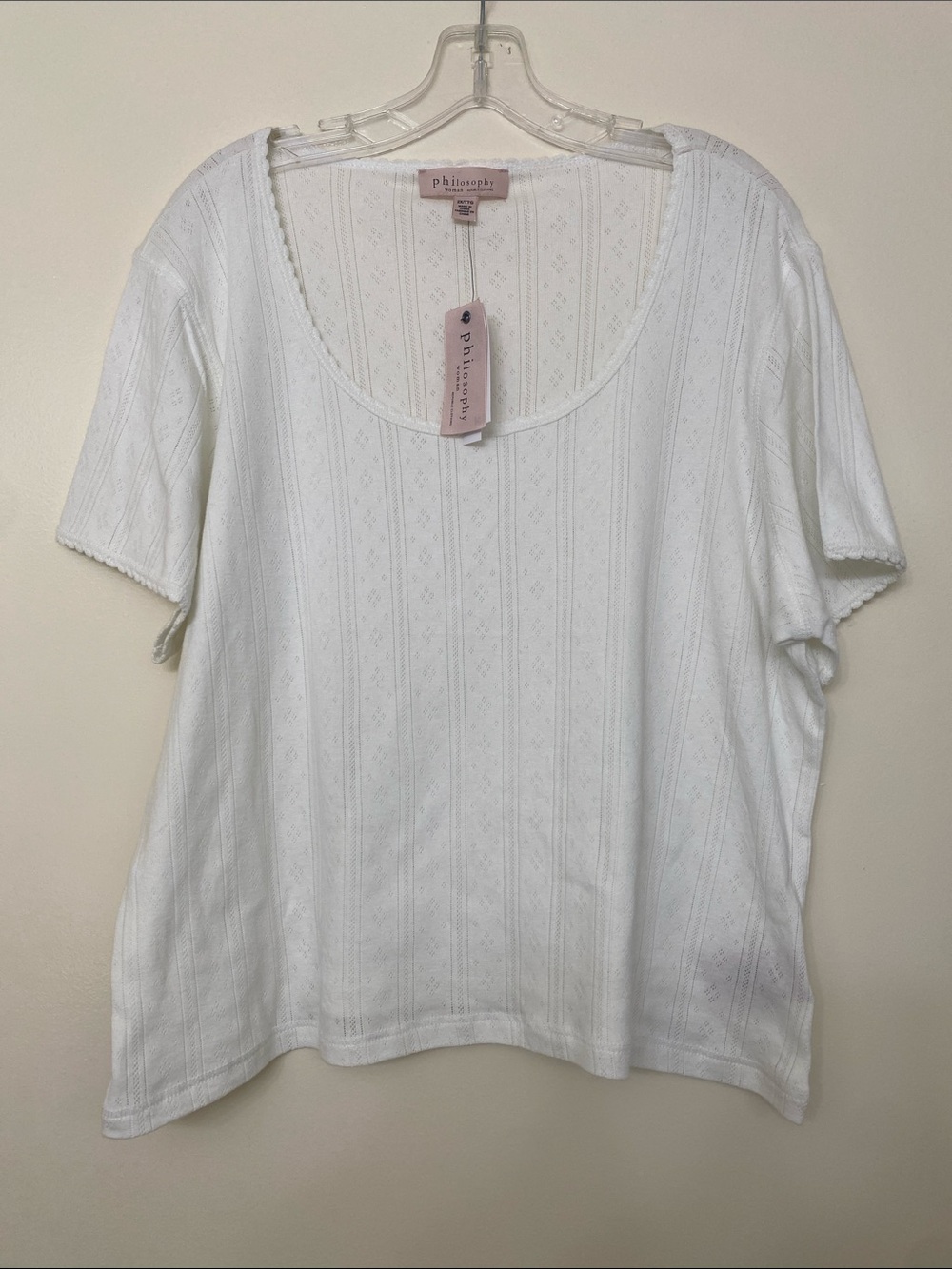 Philosophy White Scoop Neck Short Sleeve Knit Top